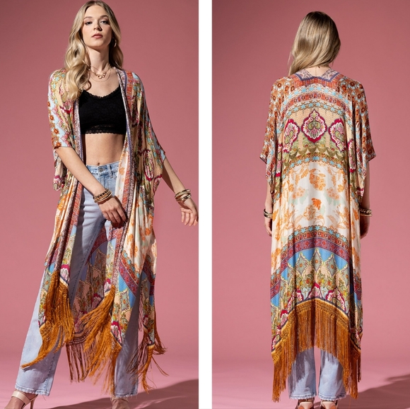 Detailed Floral & Demask Print Kimono on Jacquard Fabric w Golden Fringe Tassels - Picture 9 of 9